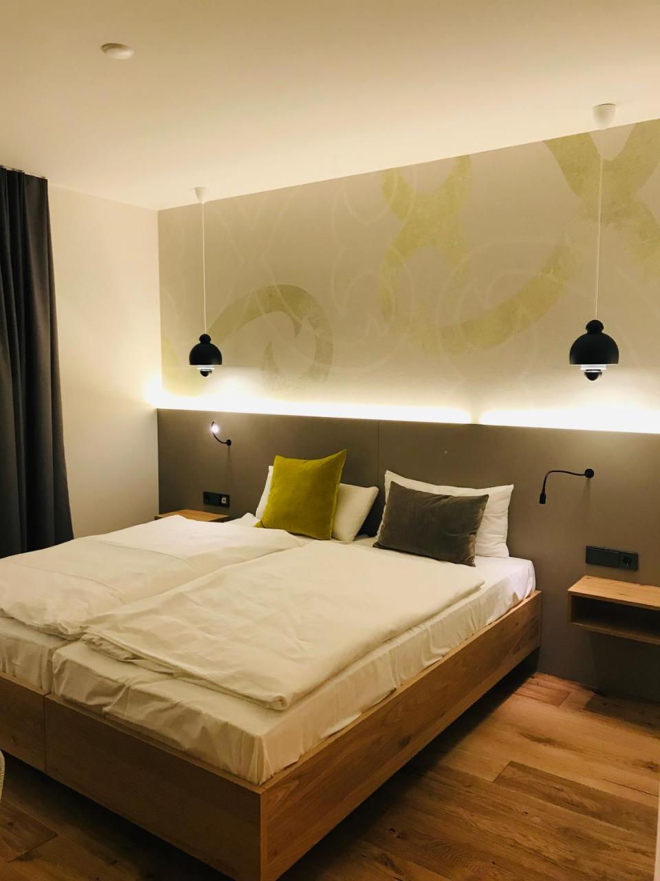 Zum Loewen Hotel Eimeldingen Eksteriør billede
