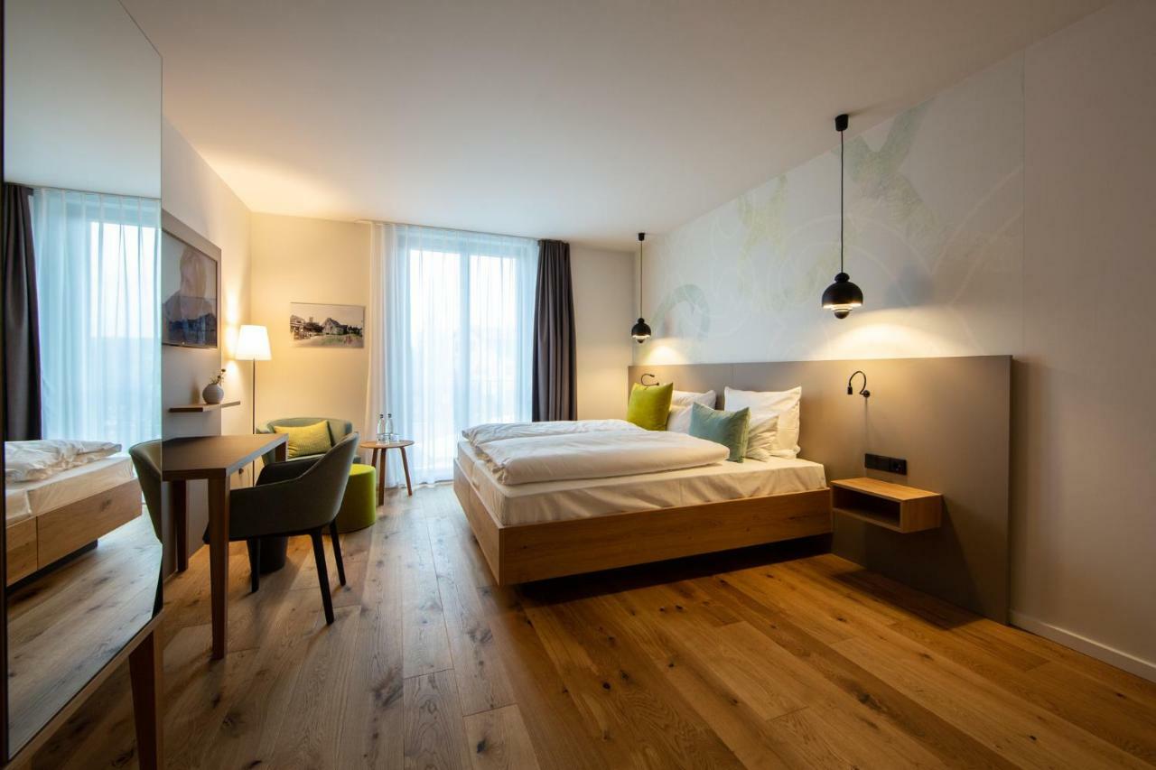 Zum Loewen Hotel Eimeldingen Eksteriør billede