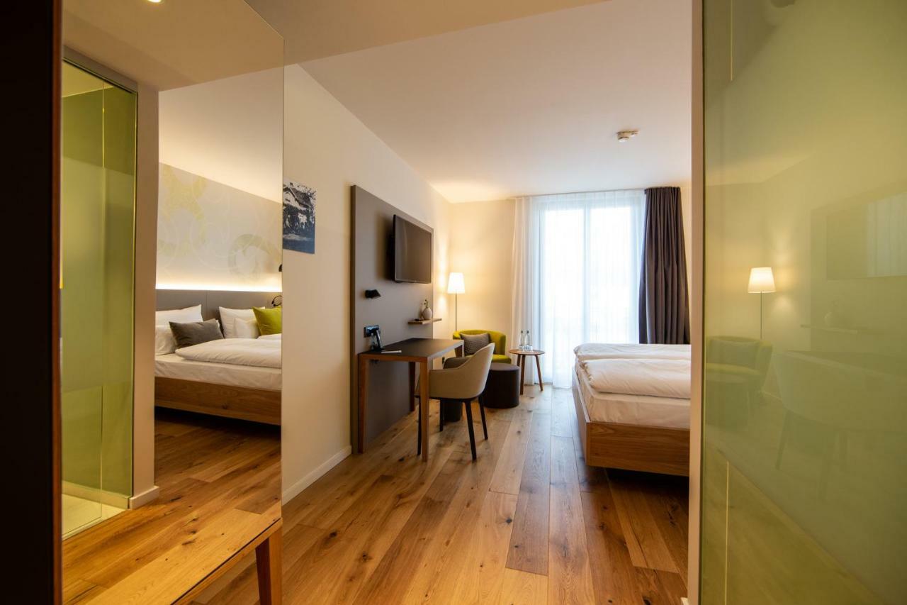 Zum Loewen Hotel Eimeldingen Eksteriør billede